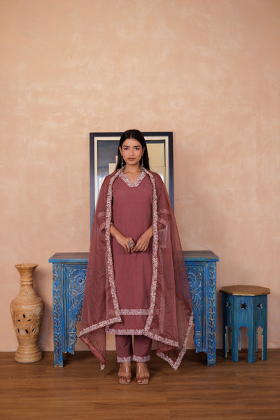 SUNAIRA MAUVE SUIT SET