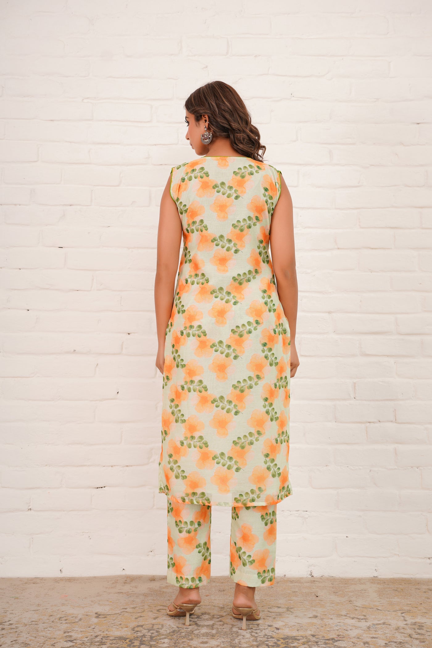DAFFODIL CHANDERI SUIT SET