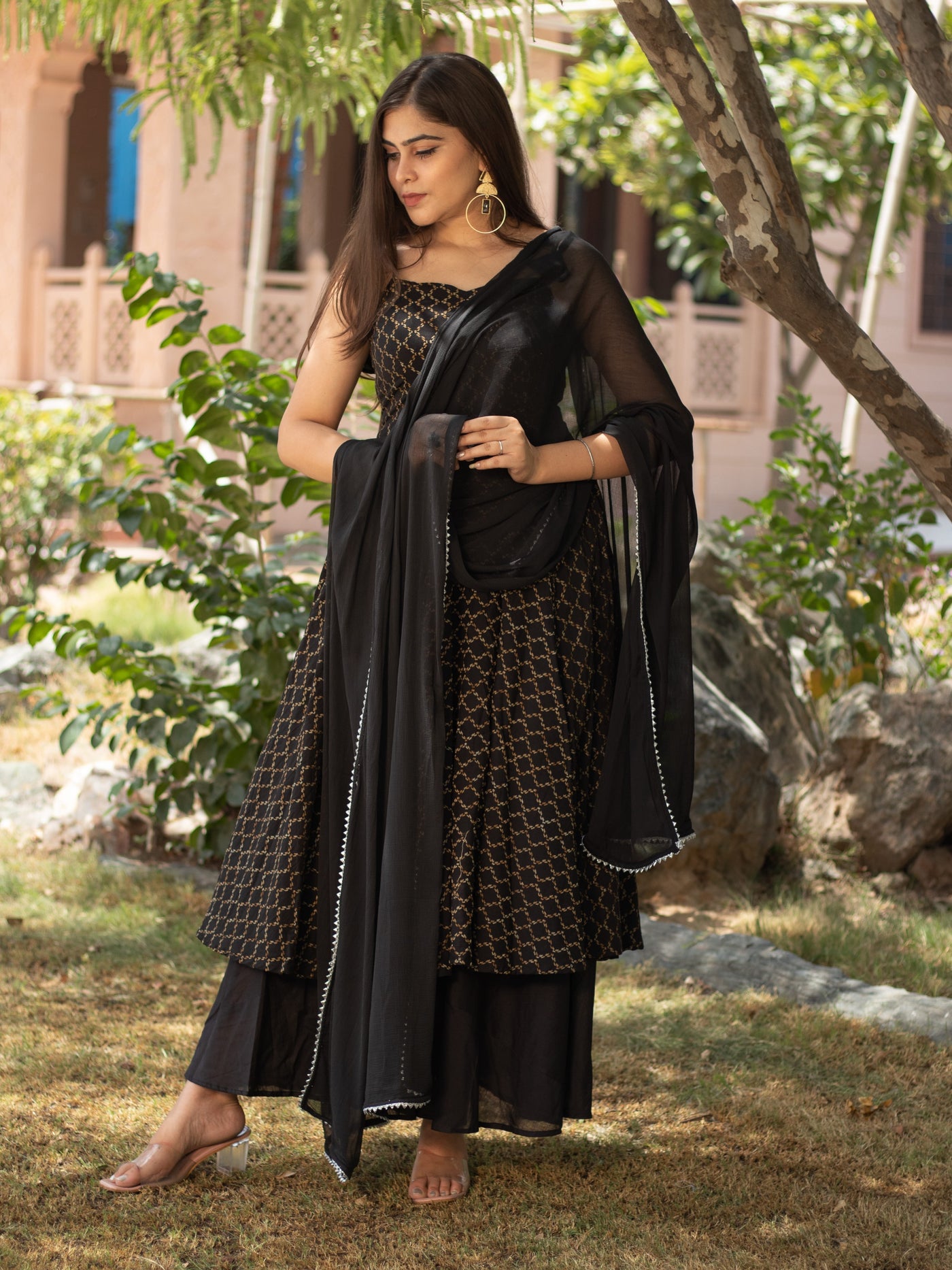 SPARKLING BLACK DOBI SUIT SET